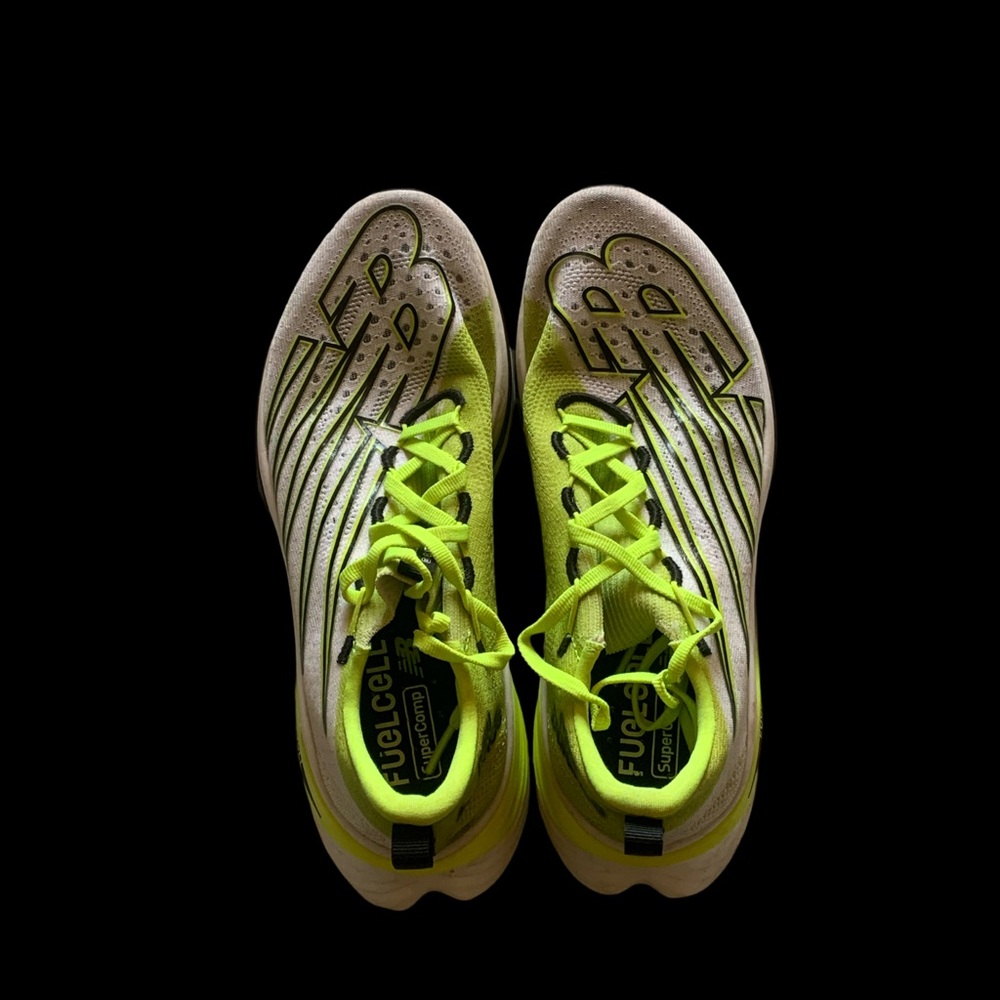 New Balance Fuelcell Elite